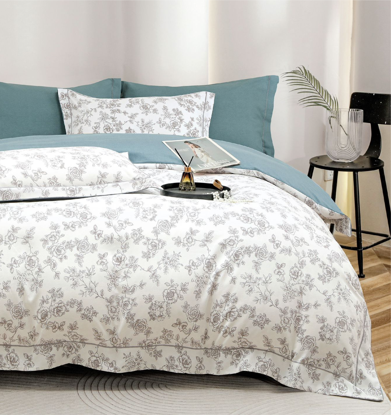 Design Floral Subtil -Set Lenjerie premiu de Pat 6 Piese Moale si Confortabil, Cod :LJ19